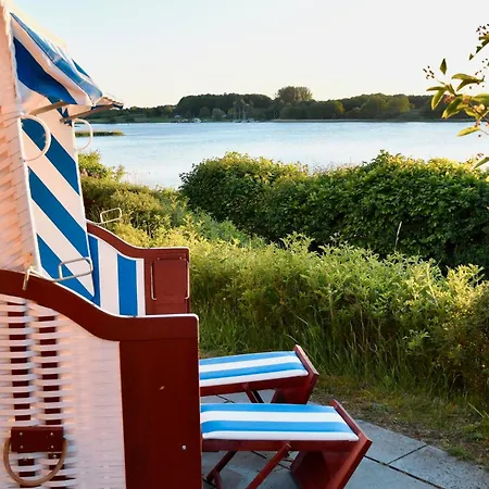 Hébergement de vacances Schwanenuferhaus *